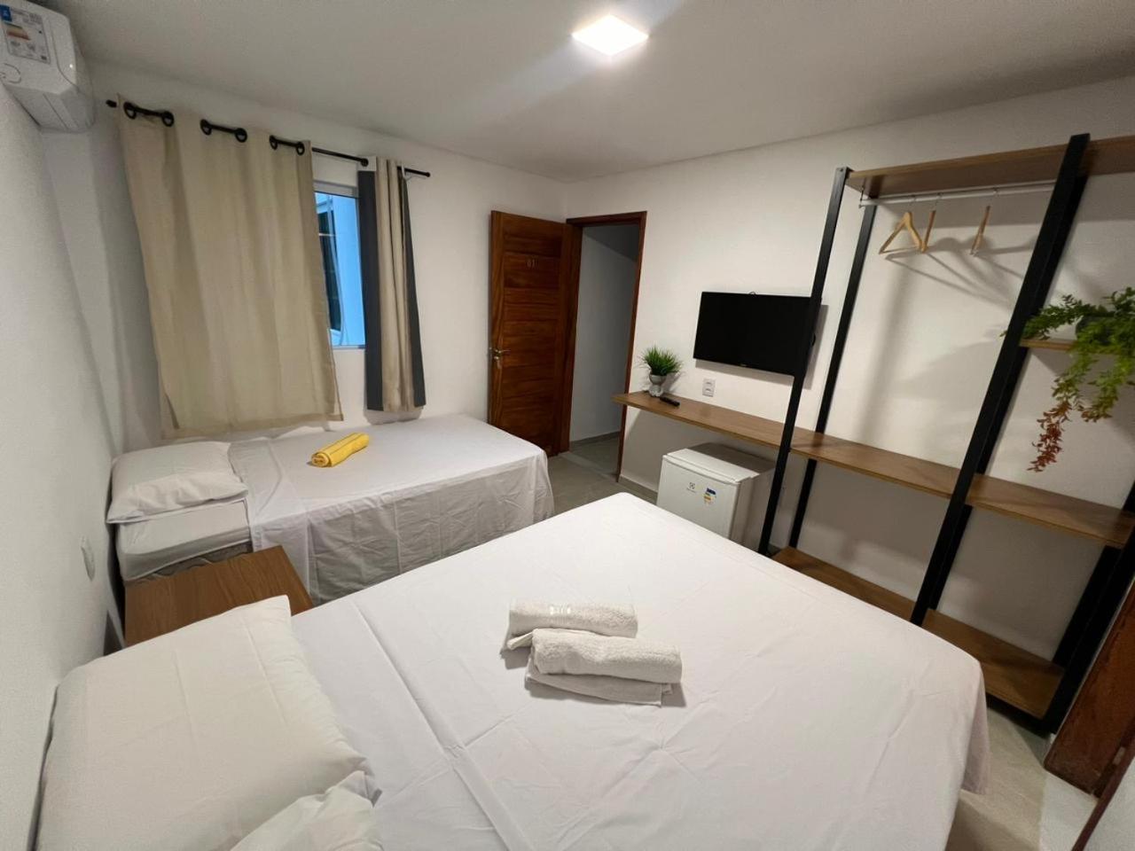 Em Porto De Galinhas, Pe Pensão 3*